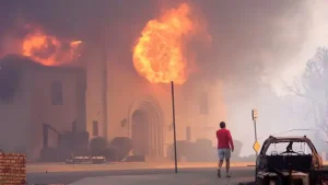 Tempat Ikonik dan Terkenal Yang Terkena Kebakaran Hutan di Los Angeles