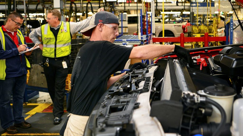 Pengalaman Bekerja di Ford Selama 30 Tahun