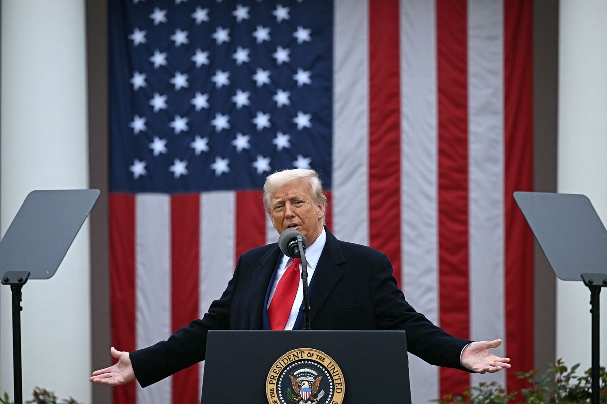 kebijakan-tarif-trump-dongkrak-harga-barang-di-amazon-konsumen-merasakan-dampaknya