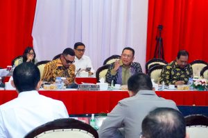 dpr-minta-penegakan-hukum-tegas-atas-grup-facebook-yang-langgar-norma-sosial