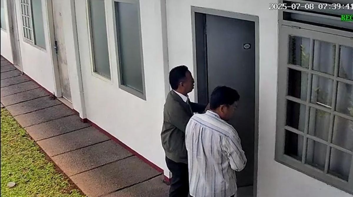 Istri Diplomat Kemlu Tiga Kali Hubungi Penjaga Kos Sebelum Suaminya Ditemukan Tewas